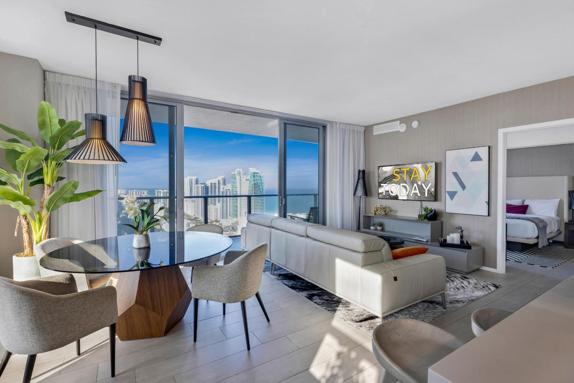 Hyde Beach House - Luxury 2-Bedroom - Gorgeous View - Resort Amenities - Rooftop Pool - Hot Tub - Tennis Court - Minutes To The Ocean هوليوود المظهر الخارجي الصورة